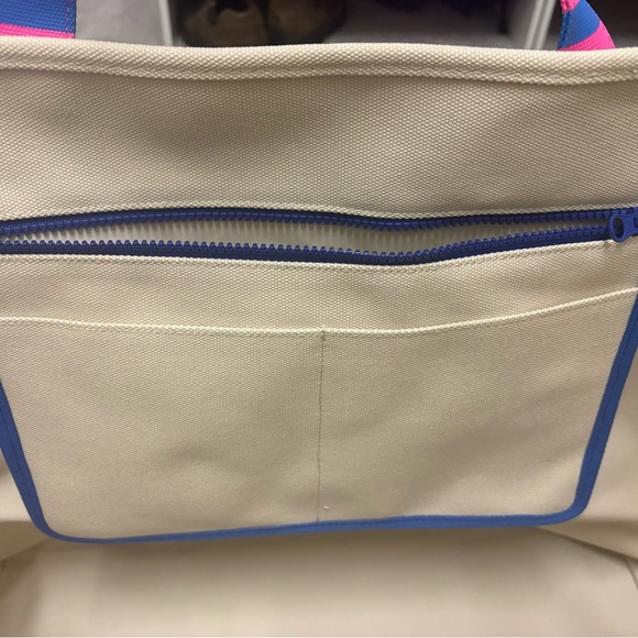 Vineyard Vines X Large Tote with Pink and Blue Accents - NWOT - Picture 10 of 12
